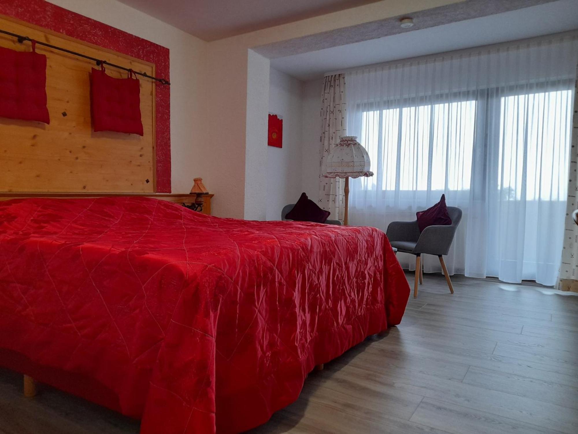 Basler Hof Hotel 4*