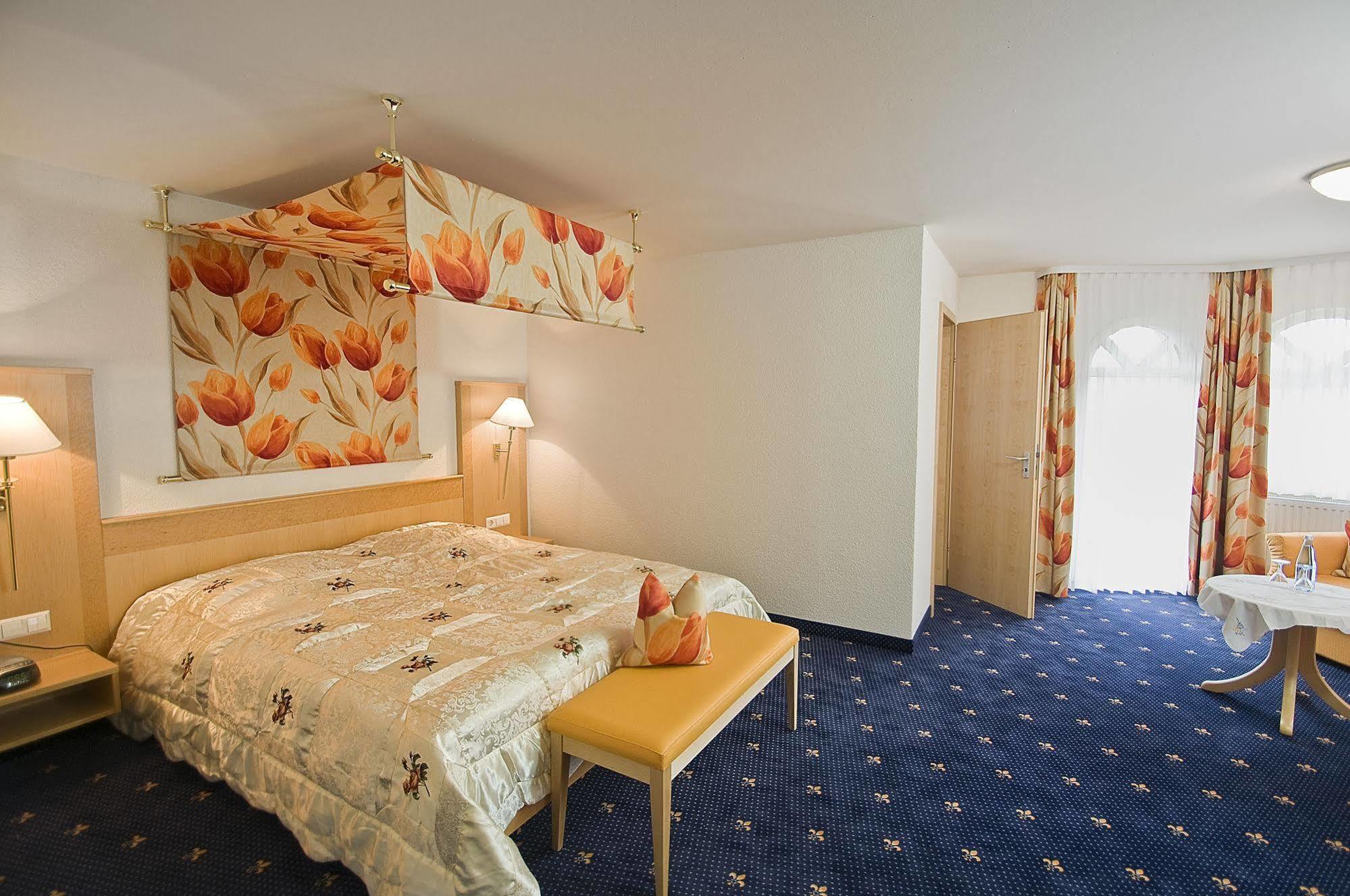 Basler Hof 4*